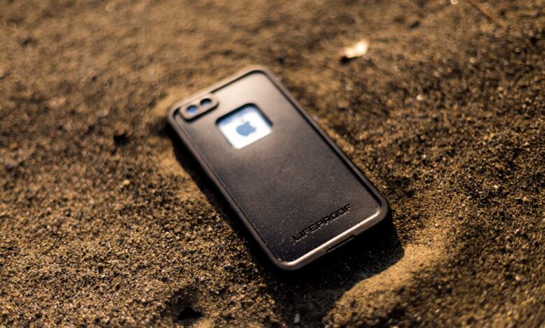 can a phone case cause overheating and bad signal