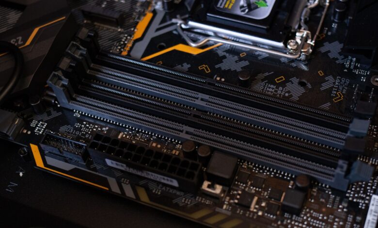 is 8gb soldered plus empty slot better than 16gb soldered laptop