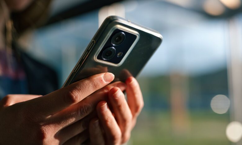 best phone under 300 that doesn't slow down over time
