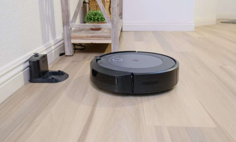 best robot vacuum under 200 that doesn't get stuck